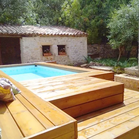 Glamping At Seraphin's Navacelles