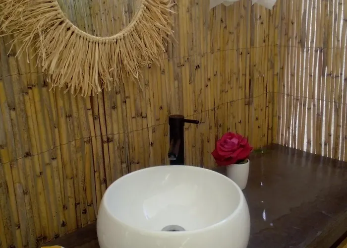Glamping At Séraphin's *